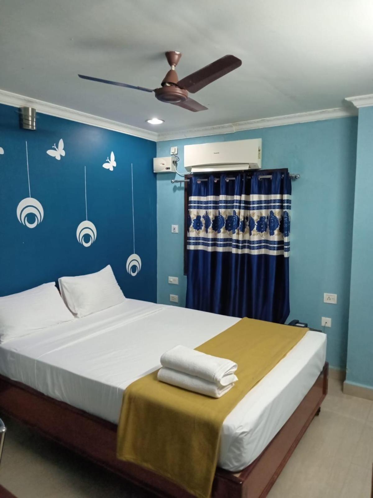 Sea View Beach House Пондичери Екстериор снимка