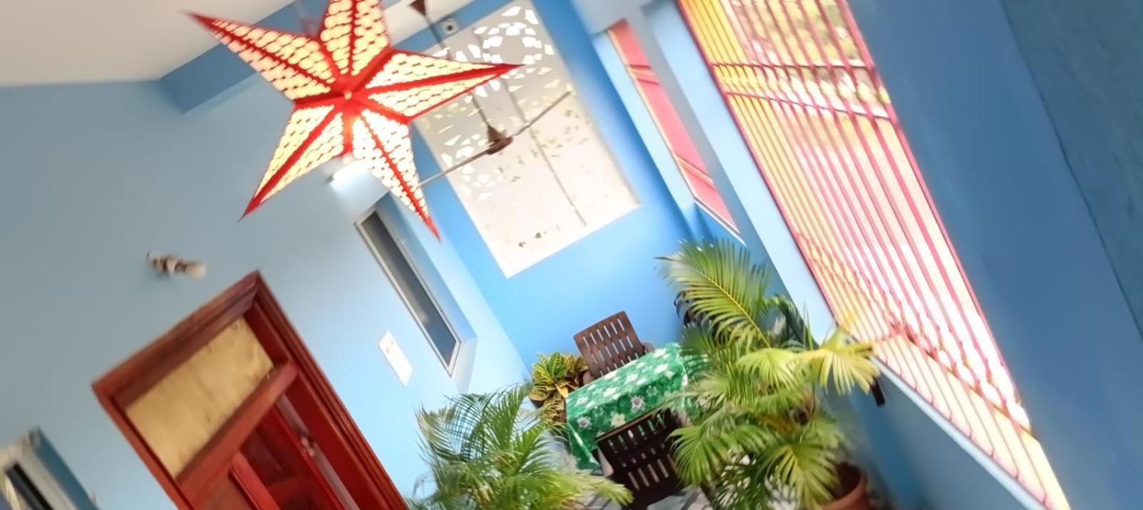 Sea View Beach House Пондичери Екстериор снимка