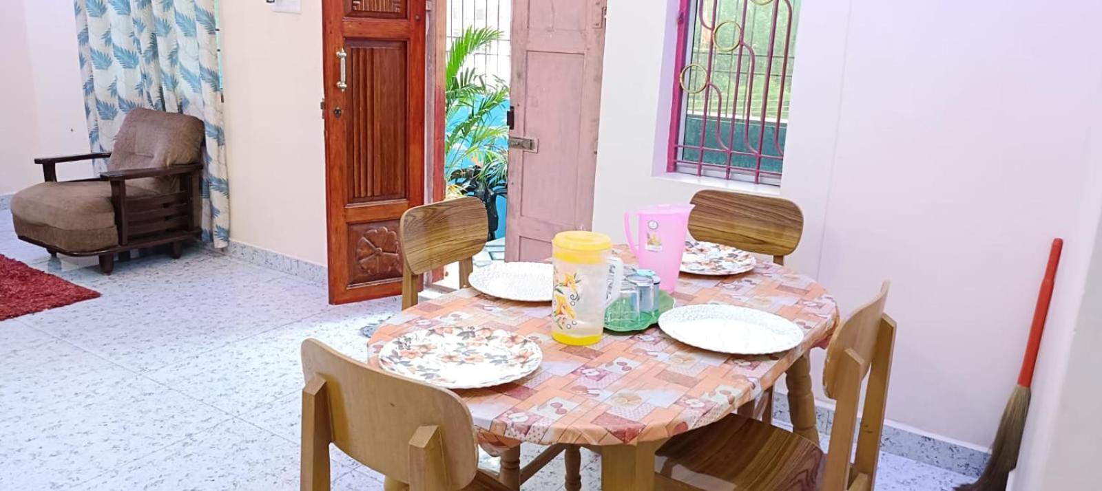 Sea View Beach House Пондичери Екстериор снимка